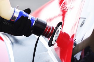 #89 - RTR Projects - Viktor MRAZ - Mato HOMOLA - KTM X-BOW GT2 Refueling
 | SRO / JEP