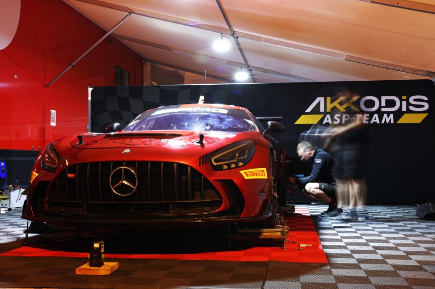 GT2 Paddock at night