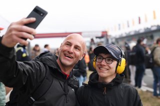 GT2 European Series Fans on the Grid
 | SRO / JEP