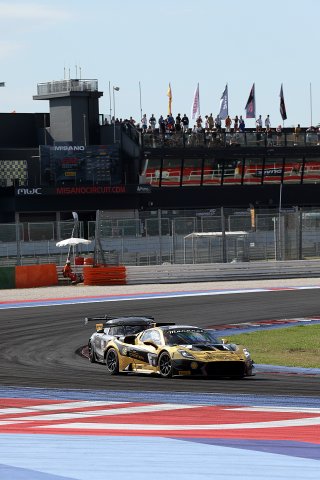 #7 - DINAMIC Motorsport - Roberto PAMPANINI - Mauro CALAMIA - Maserati GT2 | SRO / JEP