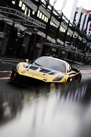 #7 - DINAMIC Motorsport - Roberto PAMPANINI - Mauro CALAMIA - Maserati GT2
 | SRO / JEP