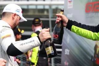 Champagne | SRO / JEP