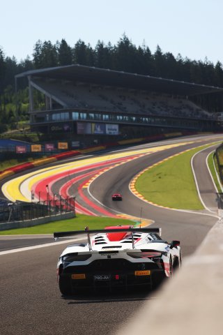 #8 - LP Racing - Thomas YU LEE - Niccolo PIRRI - Maserati GT2 | SRO / JEP