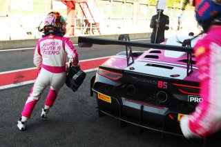 #85 - Iron Dames by SP Racing - Laura VAN DEN HENGEL - Sarah BOVY - Maserati GT2 | SRO \ JEP