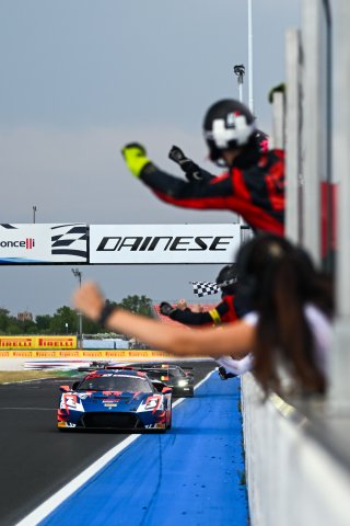 #18 - LP Racing - Luca PIRRI - Celia MARTIN - Maserati GT2 | SRO / JEP