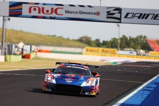 #18 - LP Racing - Luca PIRRI - Celia MARTIN - Maserati GT2 | SRO / JEP