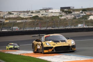 #7 - DINAMIC Motorsport - Roberto Pampanini - Mauro Calamia - Maserati GT2 | SRO / JEP