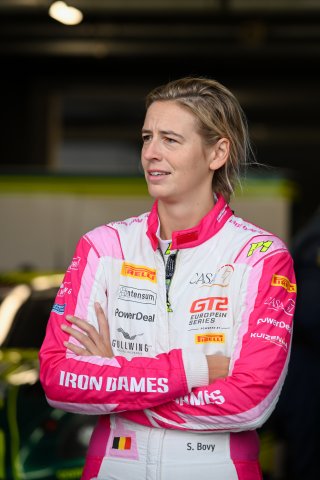 #85 - Iron Dames by SP Racing - Sarah Bovy - Maserati GT2 | SRO / JEP