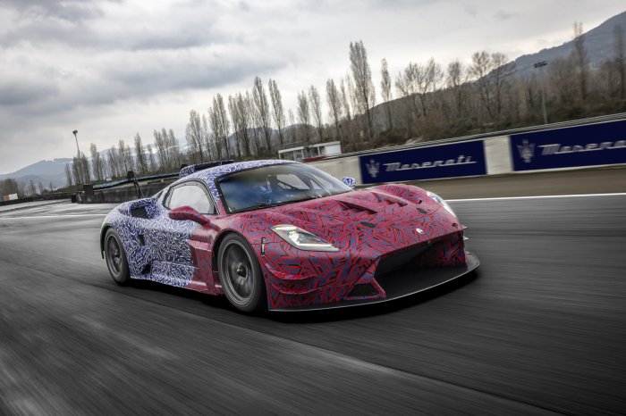 Maserati GT2 completes debut track test 