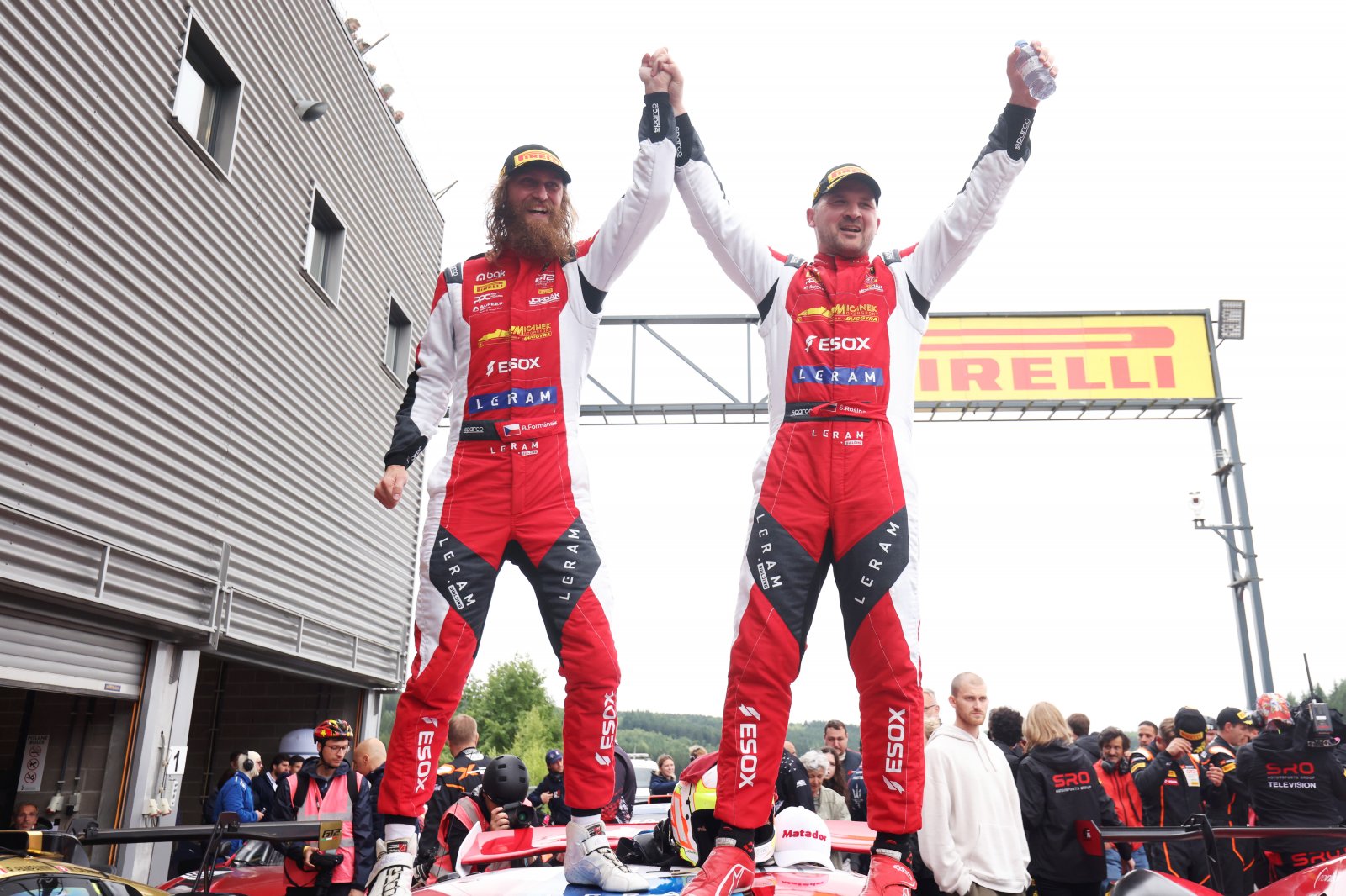 Formanek and Rosina overcome penalty to secure Race 1 victory at Spa